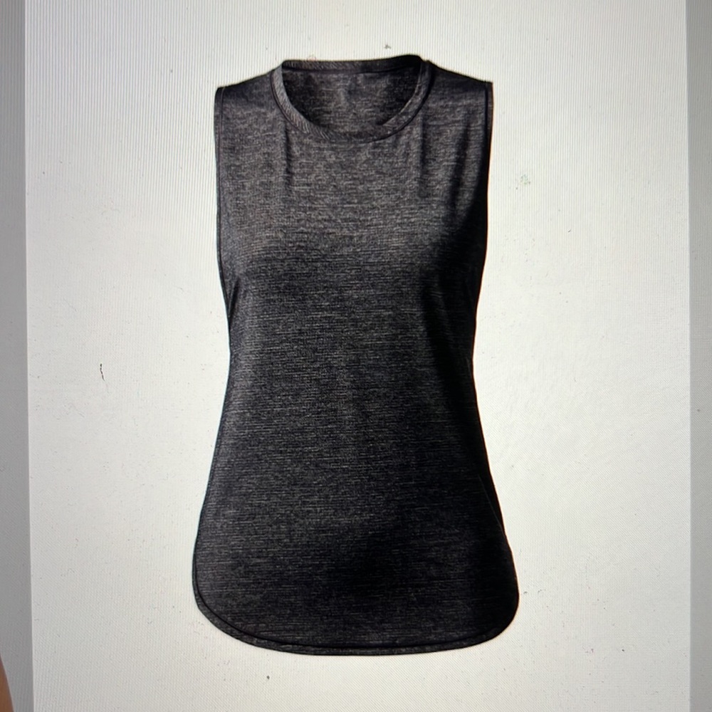 Lululemon tank. Size 8. Like new. Black and grey.